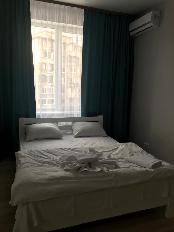 Apart Assistant On Smart Plaza Kiev Buitenkant foto