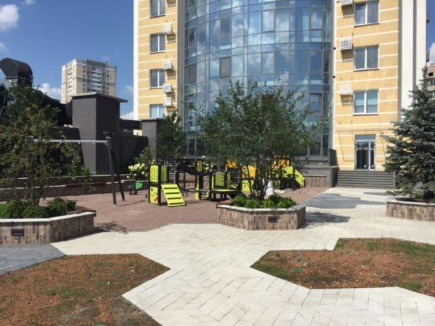 Apart Assistant On Smart Plaza Kiev Buitenkant foto