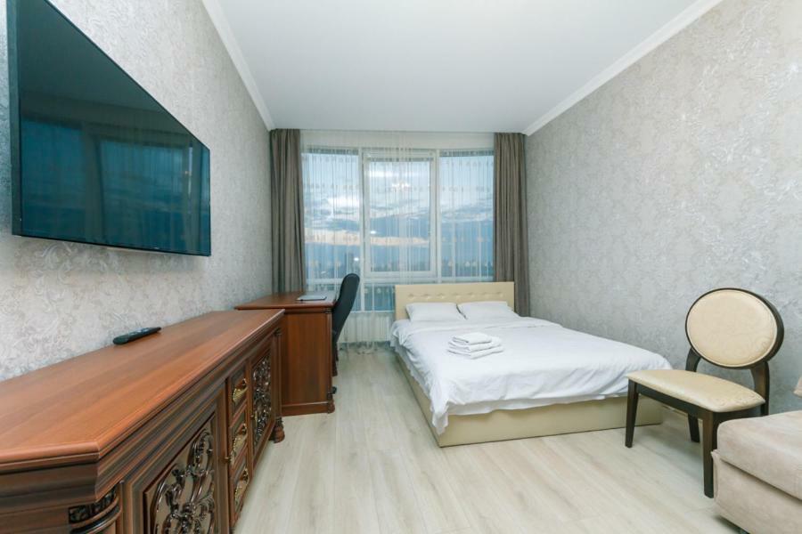 Apart Assistant On Smart Plaza Hotel Kiev Buitenkant foto